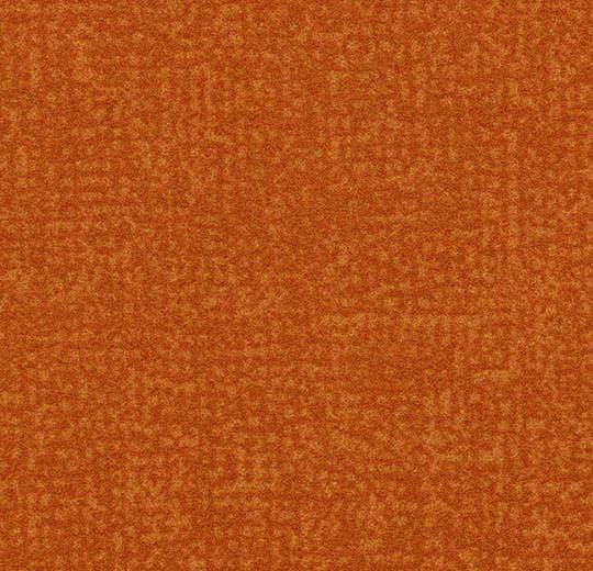 t546025 Metro tangerine